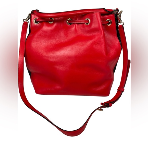 HENRI BENDEL Two Way Leather Bucket Bag - EUC - Picture 3 of 7